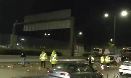 Σύγκρουση φορτηγού με ΙΧ στην άνοδο Κηφισού - Μόνο από τη ΛΕΑ η κυκλοφορία