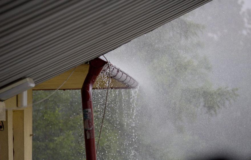 Καιρός: Η κακοκαιρία Byron συνεχίζεται