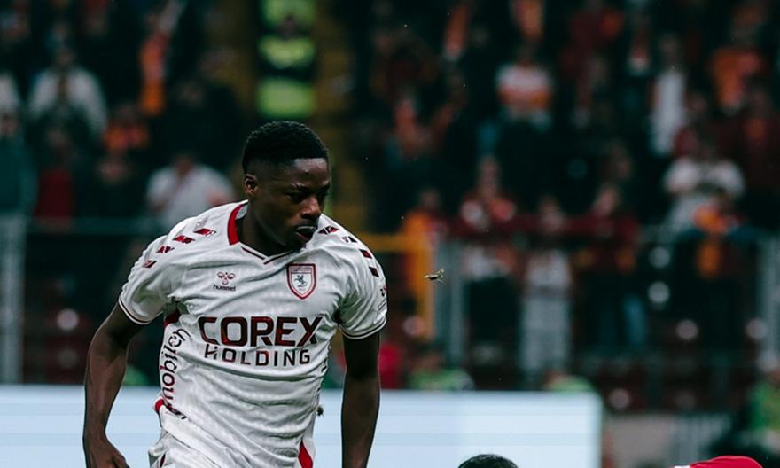 Αντίπαλοι ΑΕΚ: Ήττα στο 92' για τη Σαμσουνσπόρ με έντονα παράπονα για τη διαιτησία κόντρα στη Γαλατασαράι!