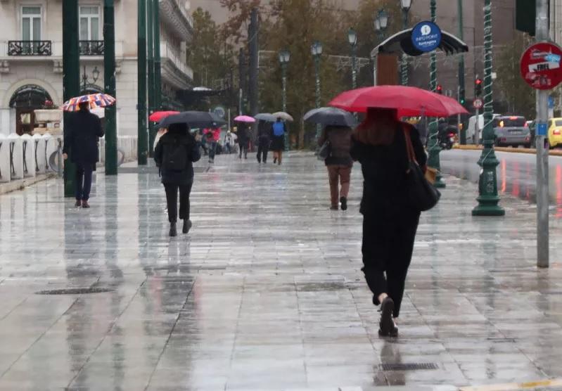 Επικαιροποίηση του έκτακτου δελτίου ΕΜΥ: Συνεχίζεται ως το μεσημέρι του Σαββάτου ο Byron