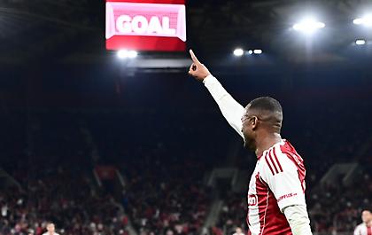 Μια παράσταση υψηλού επιπέδου και ένας «killer» που όλοι θέλουν να μείνει εδώ!