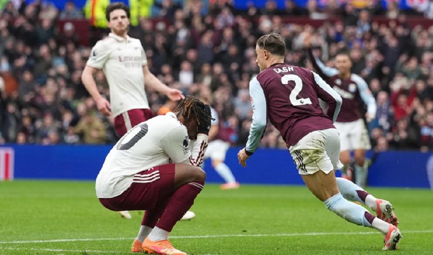 Η Βίλα σόκαρε την Άρσεναλ στο 95' και κρατά ορθάνοιχτη την υπόθεση τίτλου στην Premier!