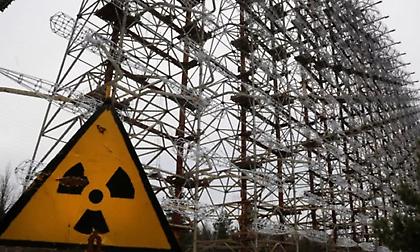 Τσερνόμπιλ: Το προστατευτικό κέλυφος του πυρηνικού εργοστασίου έχει υποστεί ζημιά εξαιτίας πληγμάτων από drones