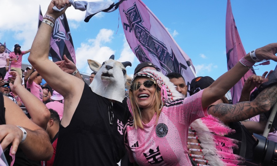 Ίντερ Μαϊάμι-Βανκούβερ Γουάιτκαπς