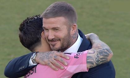 Η ιστορική αγκαλιά Μέσι και Μπέκαμ μετά την κατάκτηση του τίτλου στο MLS από την Ίντερ ΜαΪάμι