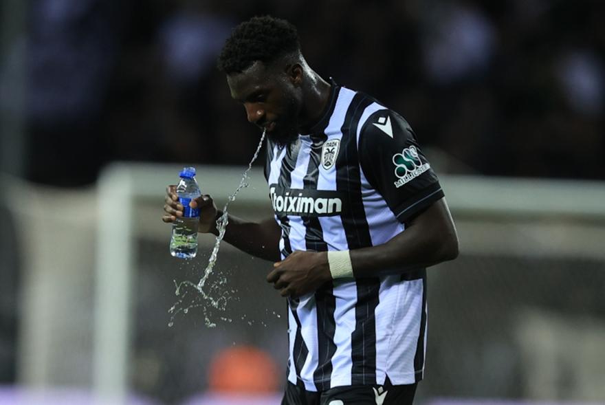 Μπακαγιόκο: «Είμαι αποφασισμένος να επιστρέψω, μου λείπει το ποδόσφαιρο»