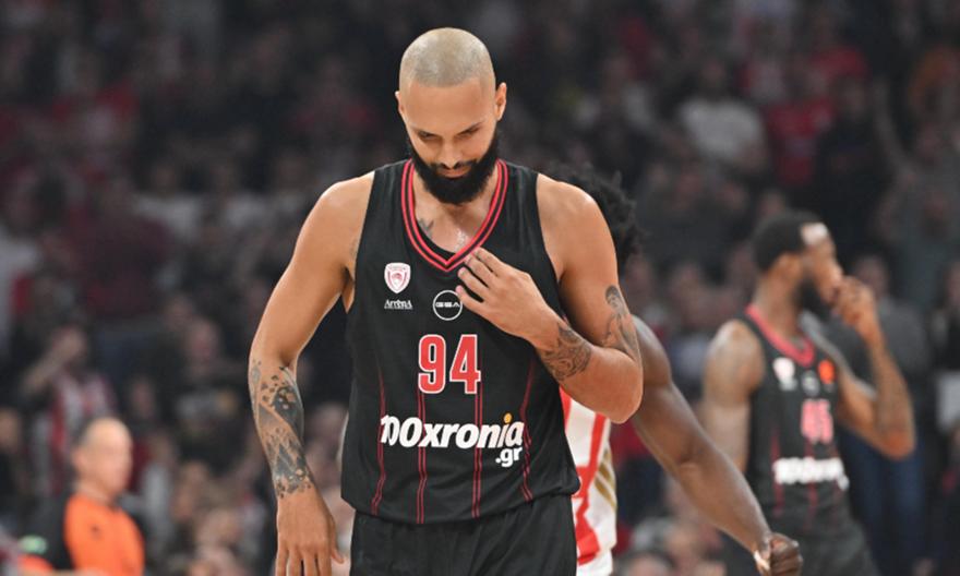 Χωρίς Φουρνιέ κόντρα στην ΑΕΚ ο Ολυμπιακός