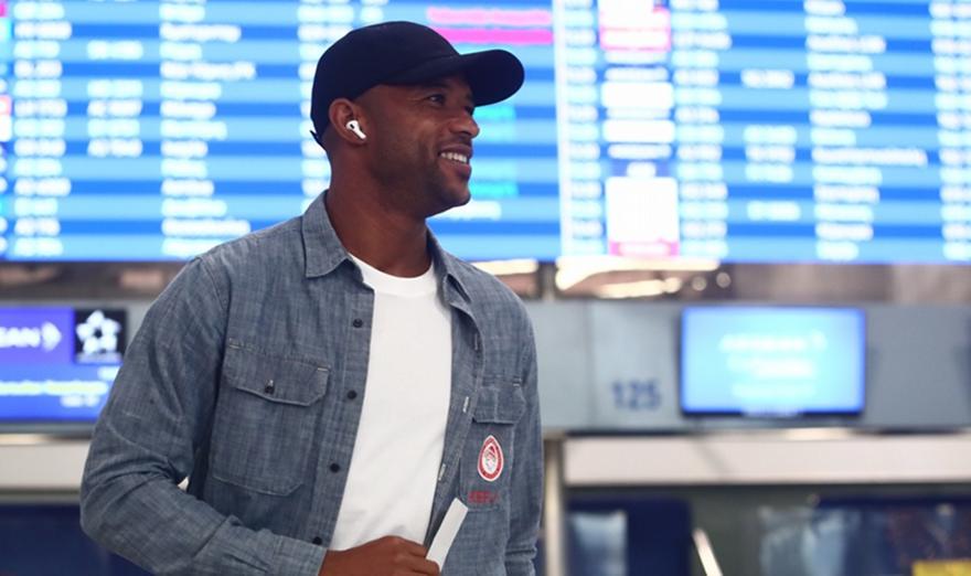 Προσγειώθηκε στην Αστάνα ο Ολυμπιακός - Τελευταία προπόνηση τη Δευτέρα πριν τον τελικό!