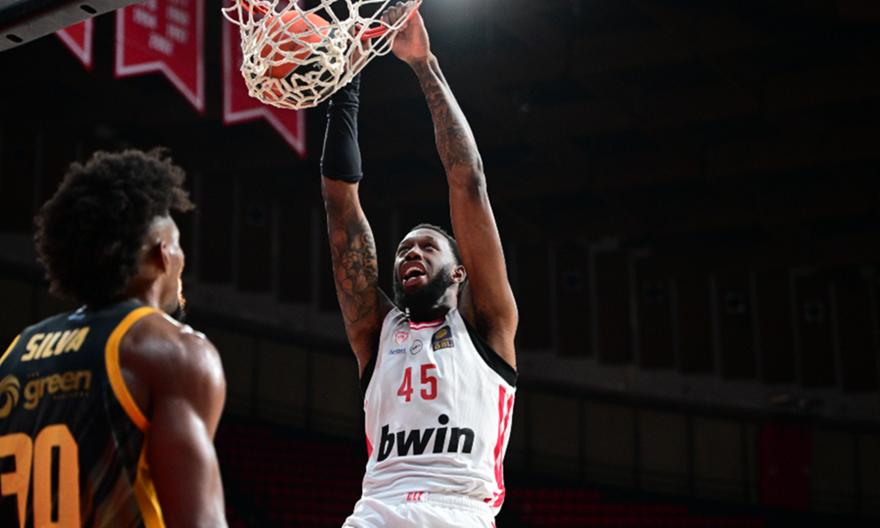 Έκανε τα εύκολα δύσκολα, αλλά λύγισε την ΑΕΚ των σημαντικών απουσιών για το 9/9 του ο Ολυμπιακός