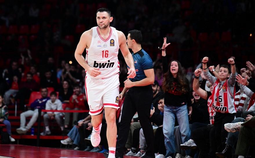 Παπανικολάου: «Δεν κάναμε καλή εμφάνιση, πολύ καλή ομάδα η ΑΕΚ»