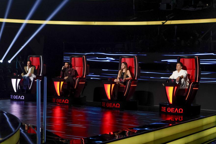 The Voice: Τα Battles ξεκίνησαν με τον Καπουτζίδη χωρίς φωνή αλλά τους coaches σε τρελό κέφι