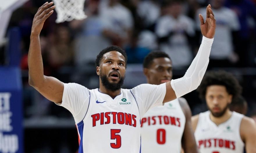 Πάει για «βόμβα» με Μαλίκ Μπίσλεϊ η Παρτίζαν!