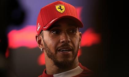 Χάμιλτον: «Ήταν μια δύσκολη σεζόν, αλλά ξέρω ότι έχουμε καλύτερες στιγμές μπροστά μας με τη Ferrari»