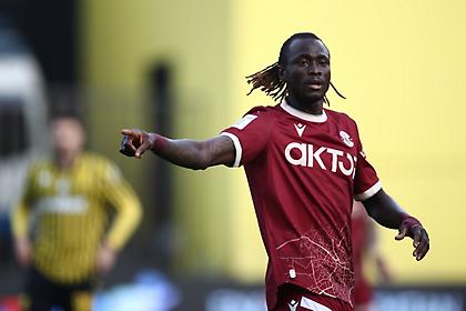 Πένθος για Σιλά, «έφυγε» η γυναίκα του - Τα συλλυπητήρια του Asteras Aktor