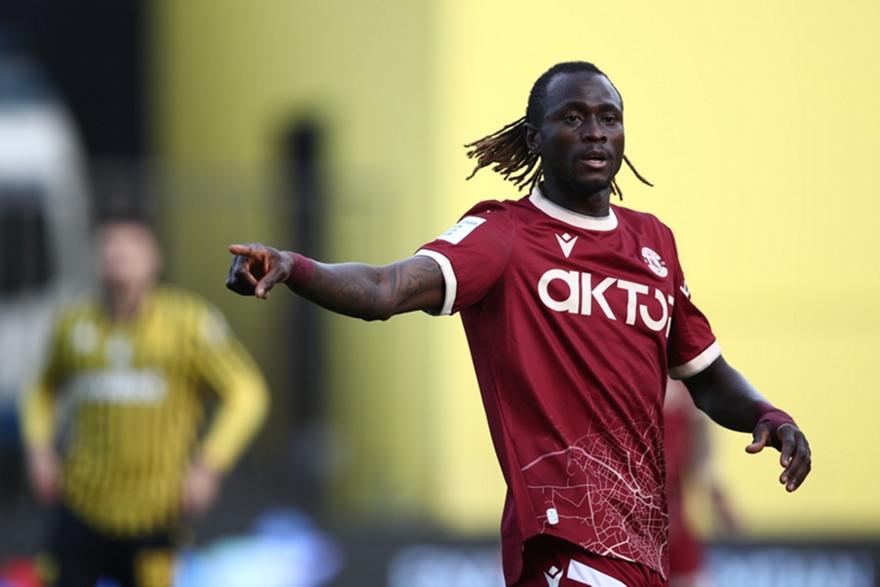 Πένθος για Σιλά, «έφυγε» η γυναίκα του - Τα συλλυπητήρια του Asteras Aktor