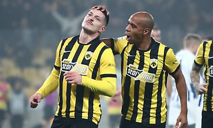 Η αποθέωση για Γιόβιτς, το milestone του Μουκουντί και ο... φίλαθλος Λιβάι: Η παρακάμερα από τη νίκη της ΑΕΚ