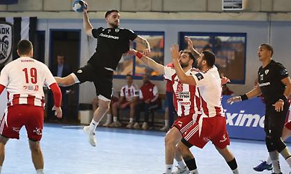 Χάντμπολ: Μεγάλη νίκη του ΠΑΟΚ στο ντέρμπι με τον Ολυμπιακό