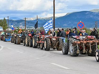 Προς αποκλεισμό των αεροδρομίων Ηρακλείου και Χανίων οι αγρότες της Κρήτης