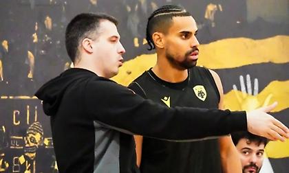 Ατομικό για Κλαβέλ, Κατσίβελη στην ΑΕΚ