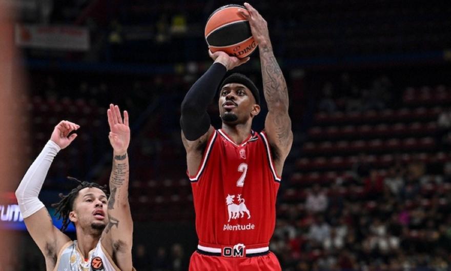 Νέος τραυματισμός για Λορένζο Μπράουν, ψάχνεται για ενίσχυση η Αρμάνι Μιλάνο