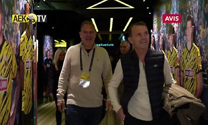 Η αγκαλιά με Μανωλά, η ουρά από κόσμο και το αυτόγραφο: Το βίντεο της ΑΕΚ από την επίσκεψη Σαβέβσκι στη Νέα Φιλαδέλφεια