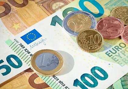 Όλες οι πληρωμές πριν από τα Χριστούγεννα