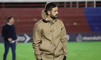 Απίστευτο: Προπονητής κλώτσησε στέλεχος ομάδας σε αμαξίδιο!