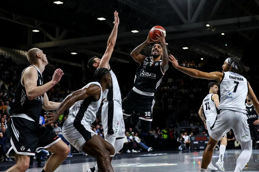 Σταθερά στην κορυφή η Βίρτους