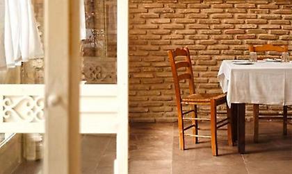 Για την Ταβέρνα των Φίλων η παρέα ανυπομονεί να ξαναπάει στον Κολωνό