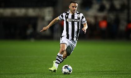 Απρόοπτο με Σάστρε στον ΠΑΟΚ - Ξεκίνησε θεραπείες ο Γιακουμάκης