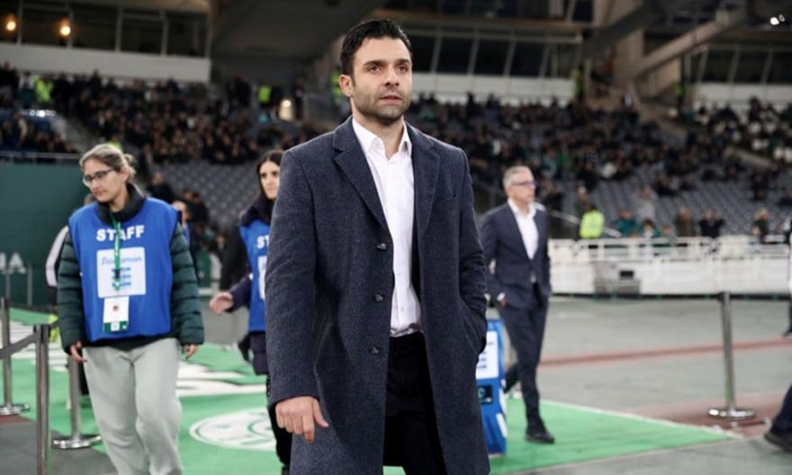 Αποχαιρέτησε τους παίκτες του Παναθηναϊκού ο Τζαβέλλας - «Να στηρίξετε τον προπονητή και τους ανθρώπους της ομάδας»