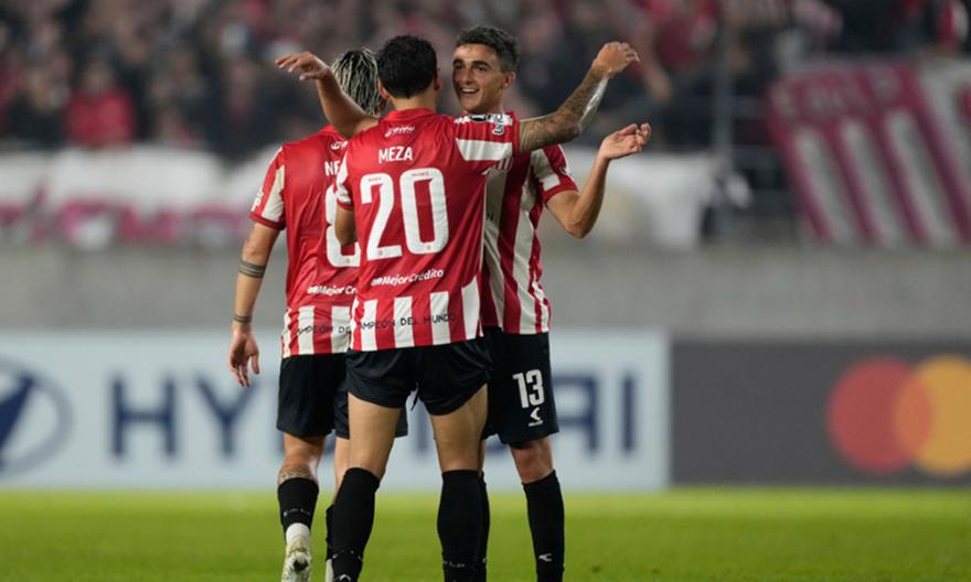 Εστουδιάντες-Ρασίνγκ το ζευγάρι του τελικού στο αργεντίνικο Clausura