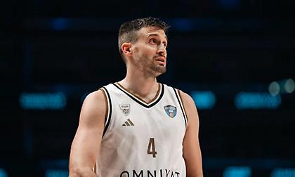 Αβράμοβιτς για Λεσόρ: «Είναι απίστευτος σέντερ που κάνει τα πάντα»