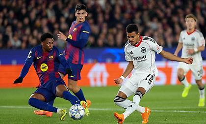 Ο Κνάουφ κάρφωσε την Μπαρτσελόνα στην κόντρα και πάγωσε το «Καμπ Νου»!