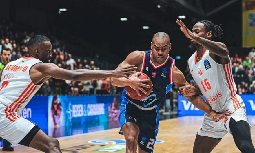 Κατέρρευσε στο τελευταίο δεκάλεπτο ο Πανιώνιος και έφτασε τις 9 σερί ήττες στο Eurocup!