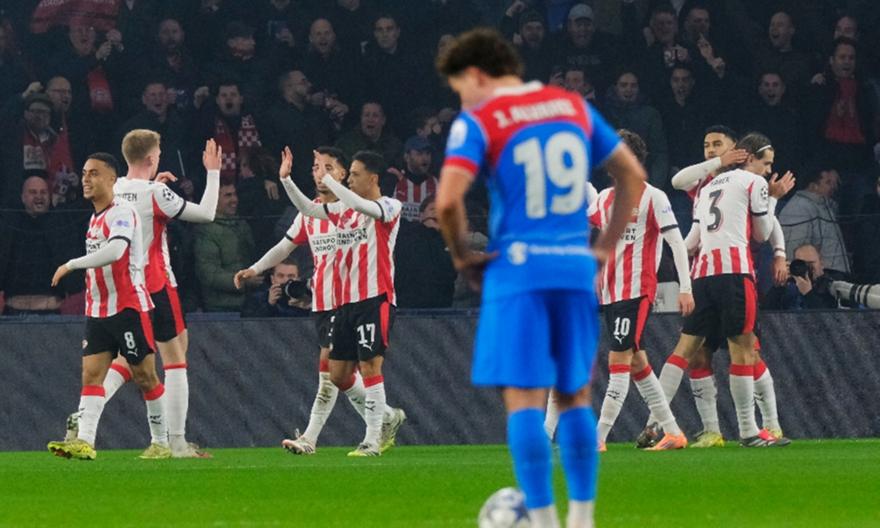 Χτύπησε νωρίς με τον Τιλ και άνοιξε το σκορ κόντρα στην Ατλέτικο η Αϊντχόφεν