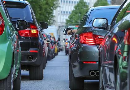 AAΔΕ: Διευκρινίσεις για τα τέλη κυκλοφορίας - Τι πρέπει να γνωρίζουν οι ιδιοκτήτες