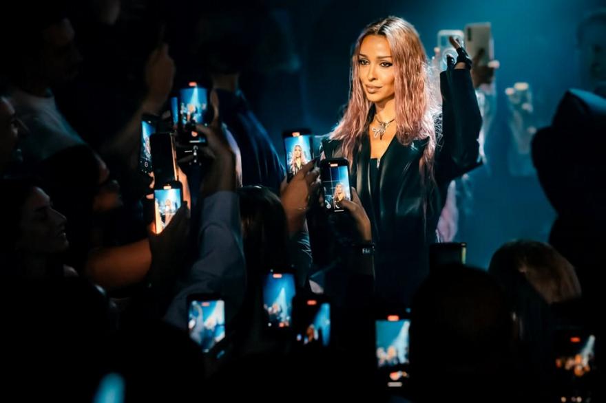 Ελένη Φουρέιρα: Οι δυσκολίες στην εγκυμοσύνη, το μάθημα που θέλει να δώσει στον γιο της