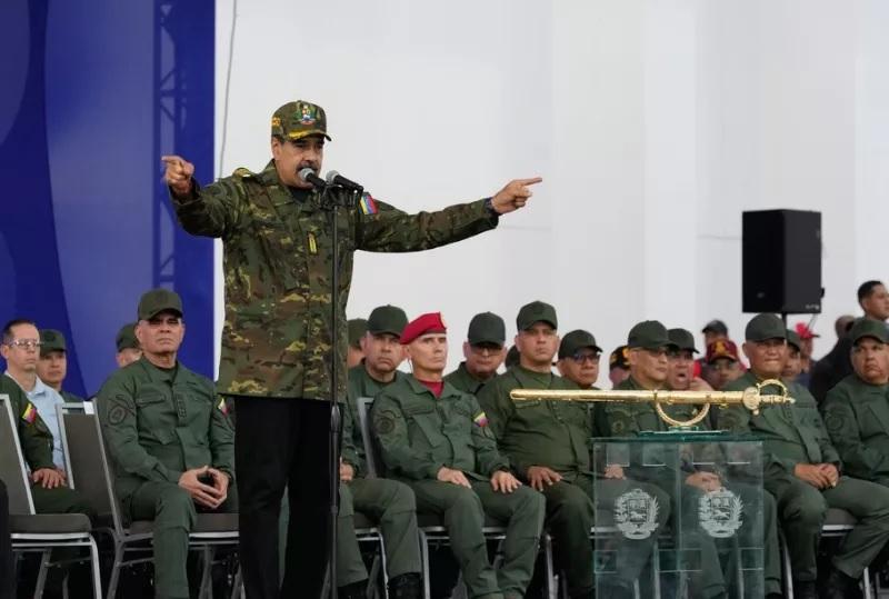 Ο Τραμπ σφίγγει τον κλοιό γύρω από τον Μαδούρο - Επέβαλε κυρώσεις σε 3 ανίψια του και 6 εταιρείες δεξαμενόπλοιων