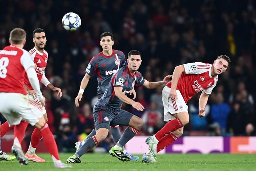 Νικολακόπουλος: «Ο Ολυμπιακός η μοναδική ομάδα που έχει κοντράρει τόσο πολύ την Άρσεναλ…»