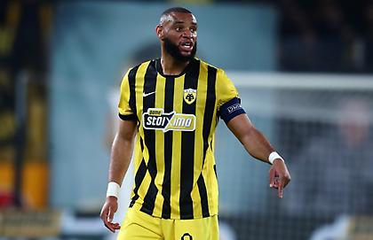 Άτυχη στιγμή για την ΑΕΚ: 1-0 η Σαμσουνσπόρ με αυτογκόλ Μουκουντί