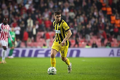 Ισοφάρισε με φοβερή εκτέλεση φάουλ του Μαρίν η ΑΕΚ!