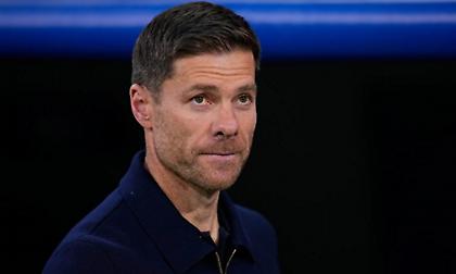 «Παραμένει προς το παρόν στον πάγκο της Ρεάλ ο Τσάμπι Αλόνσο»