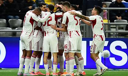 Τσανάκας: «Τα καλά νέα για Ολυμπιακό από Champions League και Άγιαξ»