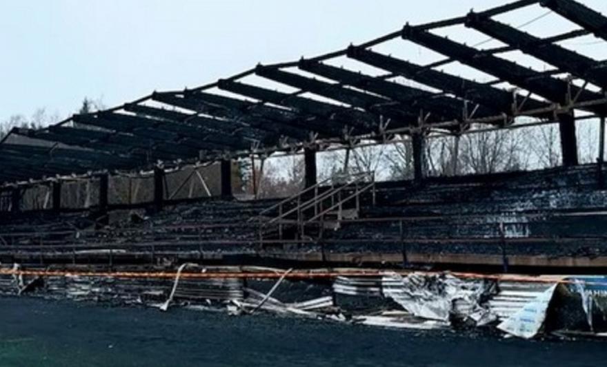 Απίστευτες σκηνές στη Φινλανδία: Η Χάκα υποβιβάστηκε και οπαδοί έκαψαν το γήπεδο