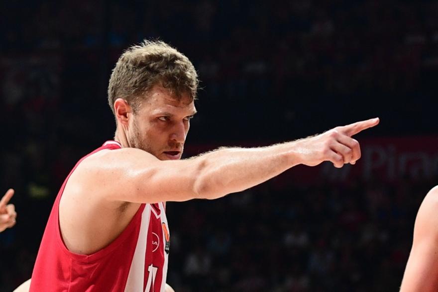 Ζέρβας: «Επικίνδυνη ομάδα η Μπαρτσελόνα και ο Ολυμπιακός καλείται να κάνει μία μικρή υπέρβαση»