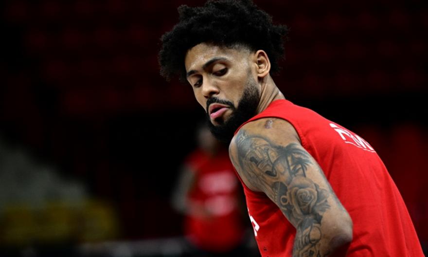 «Νίκη στη Βαρκελώνη είναι ένα σημαντικό βήμα για την 6άδα» - Το pre game σχόλιο του Ζέρβα για τον Ολυμπιακό