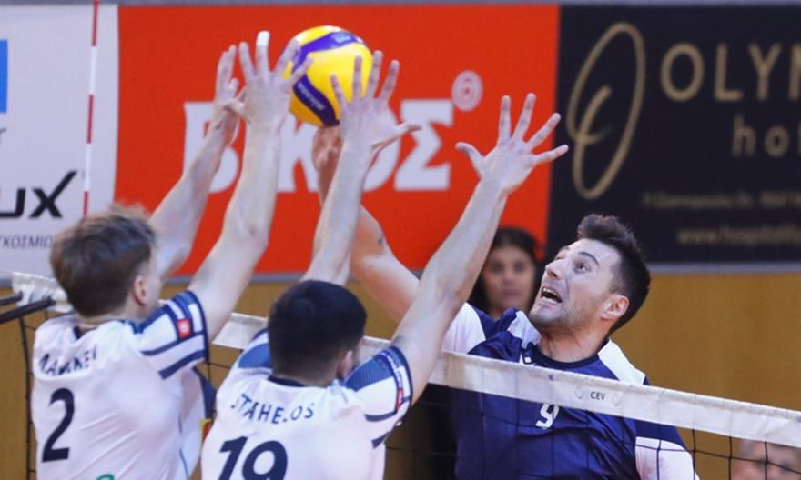 Πέρασε από Π. Φάληρο κι ανέβηκε τρίτος ο ΟΦΗ