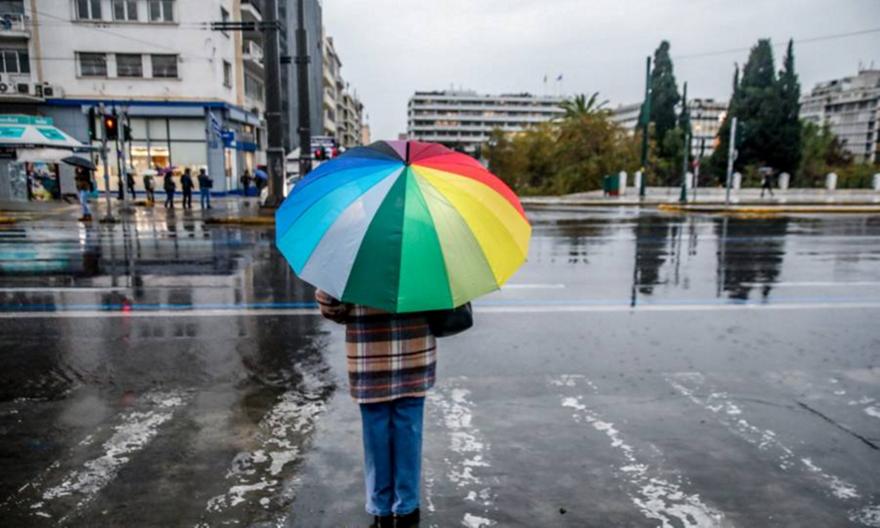 Καιρός: Τοπικές βροχές, ομίχλες και πτώση θερμοκρασίας στα βόρεια
