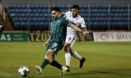 Κάρφωσε την ΑΕΛ Novibet με εκπληκτικό σουτ ο Κωστή!